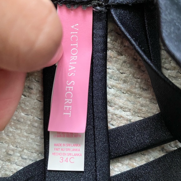 Victorias Secret Push Up/Padded Halter Tie Swim Top | Black | 34C - Picture 4 of 4